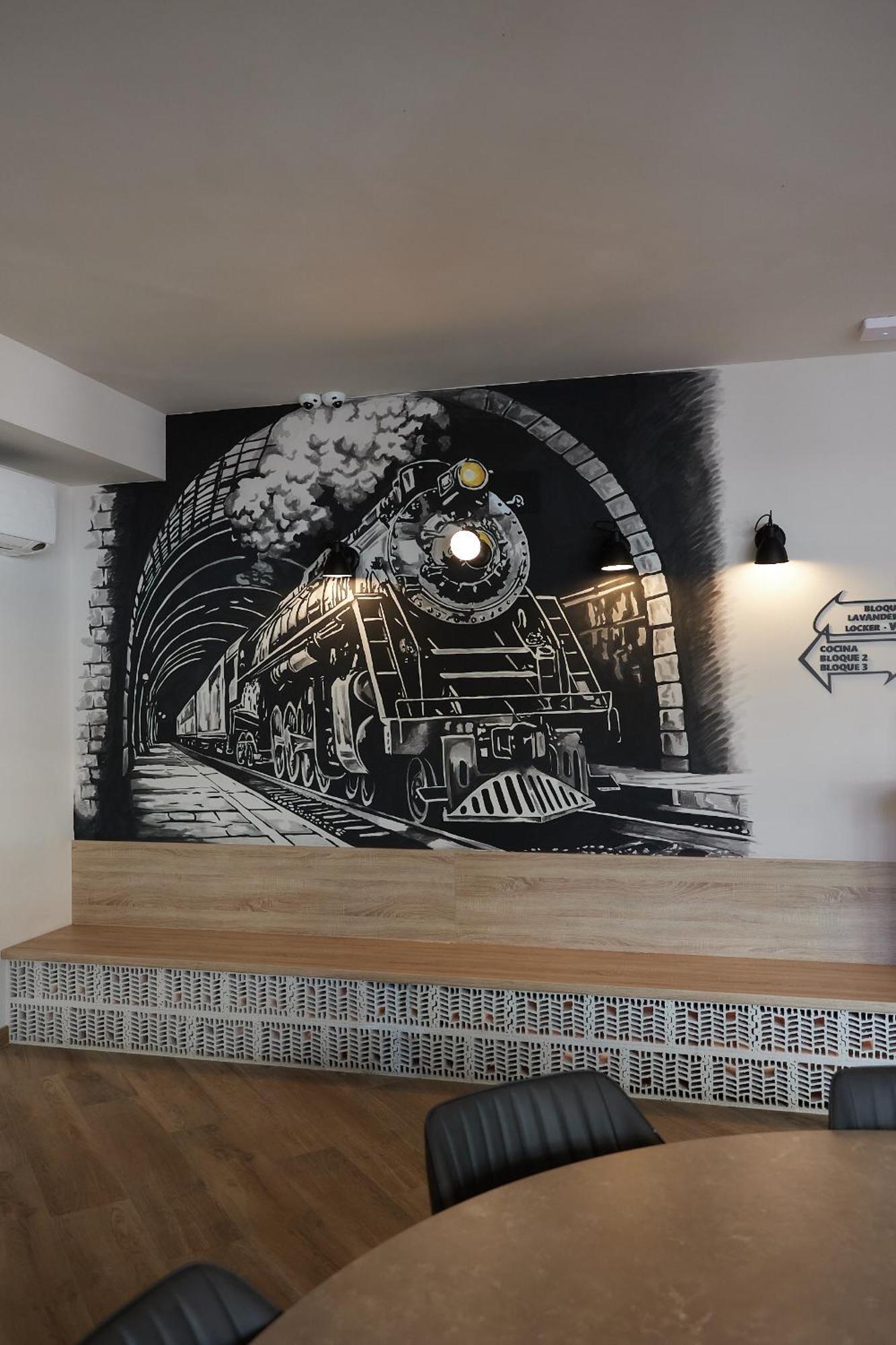 Hostel Dos Estaciones - Free Towels, Coffee & Tea, Remote Check-In Alicante Exterior photo